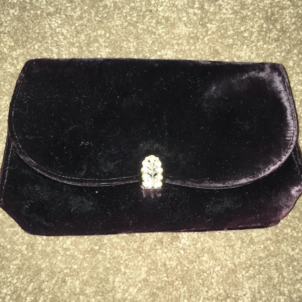 Vintage black velvet clutch